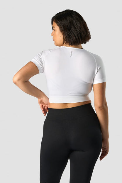 define seamless cropped t-shirt white wmn