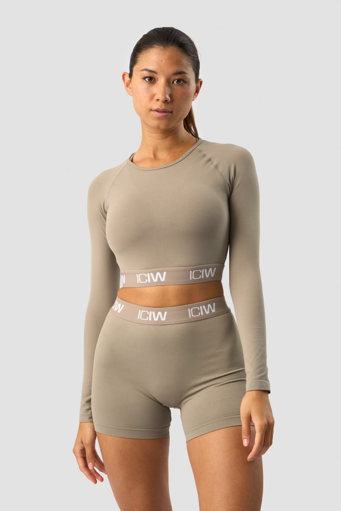 define seamless logo long sleeve crop top taupe