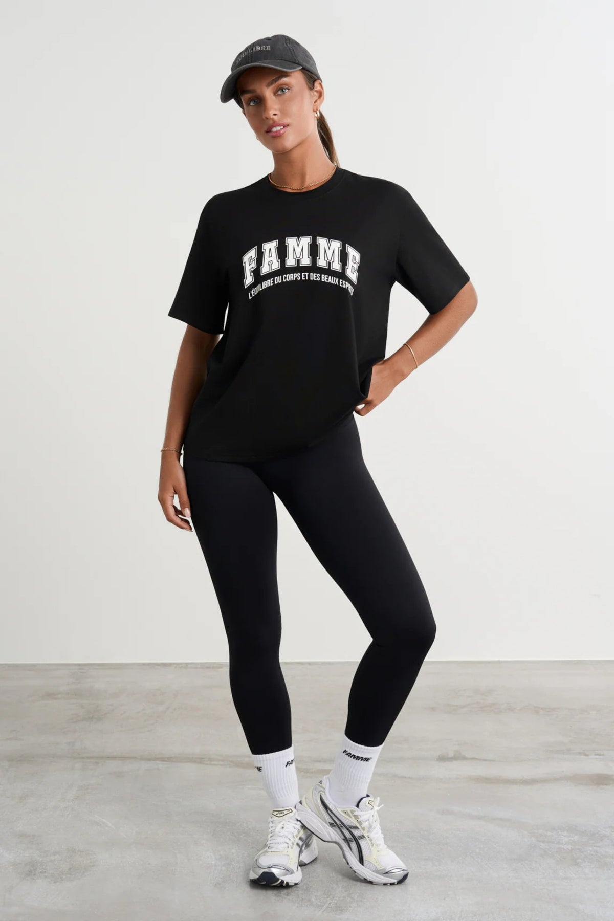 Équilibre Oversized T-Shirt - for kvinde - FAMME - T-Shirt