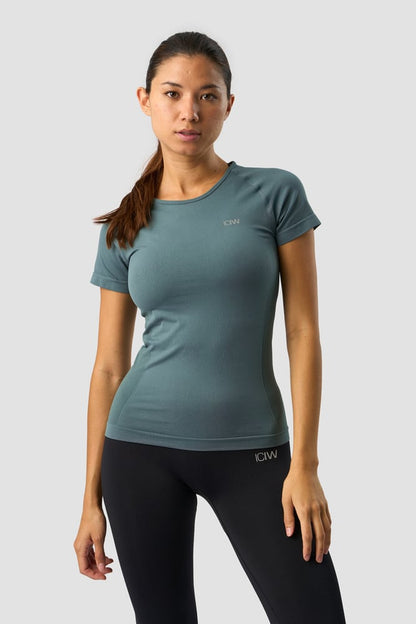 everyday seamless t-shirt jungle green