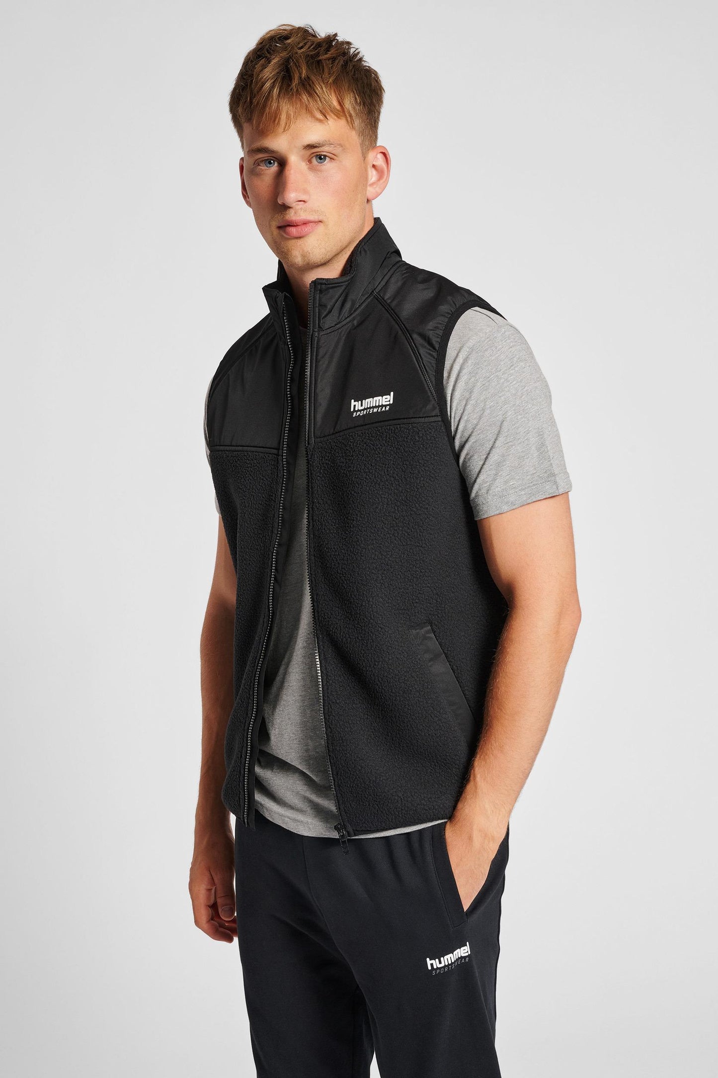 HUMMEL - Hmllgc Charley Fleece Waistcoat - Black