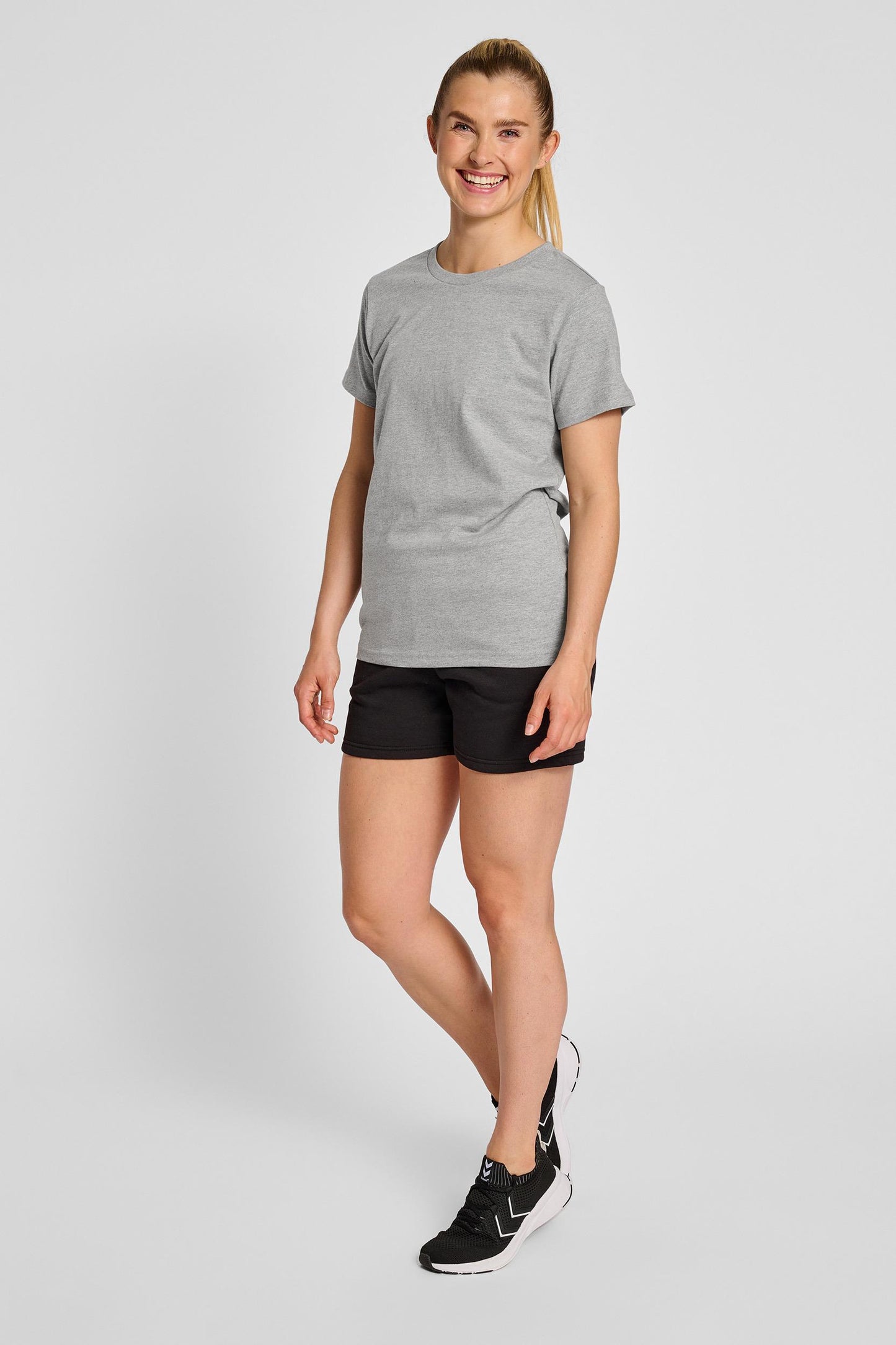 HUMMEL - Hmlred Heavy T-shirt S/s Woman - Grey Melange